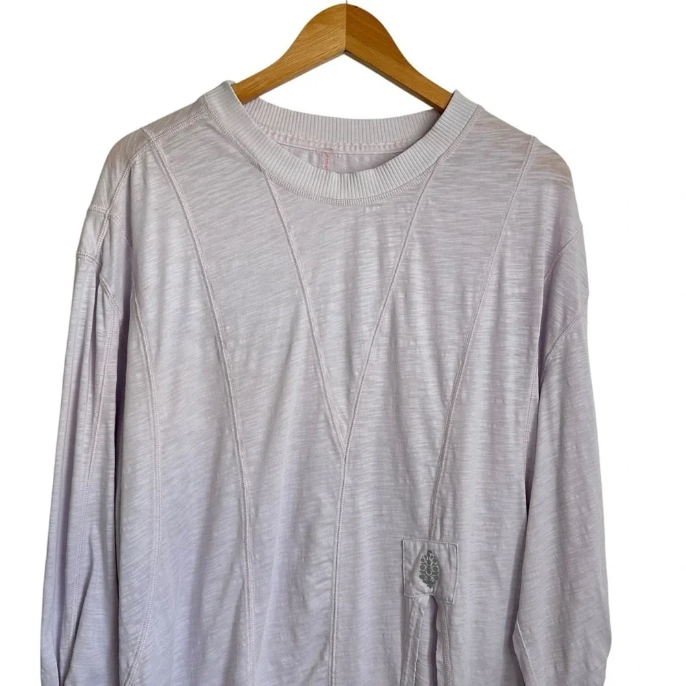 Free People FP Movement Oversized Front Slit Long Sleeve Top Sz Small Lavender
